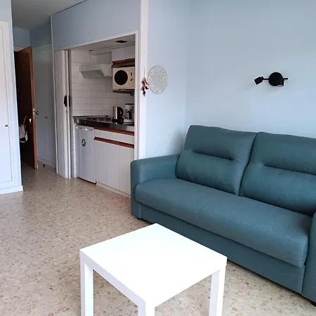 Vivalidays Lara - Fenals - Apartment Lloret de Mar